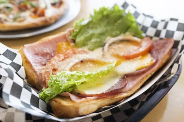 Italian Sub